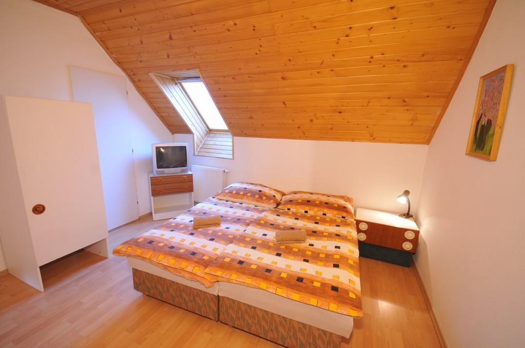 Penzion Belvia Nova Lesna Room photo