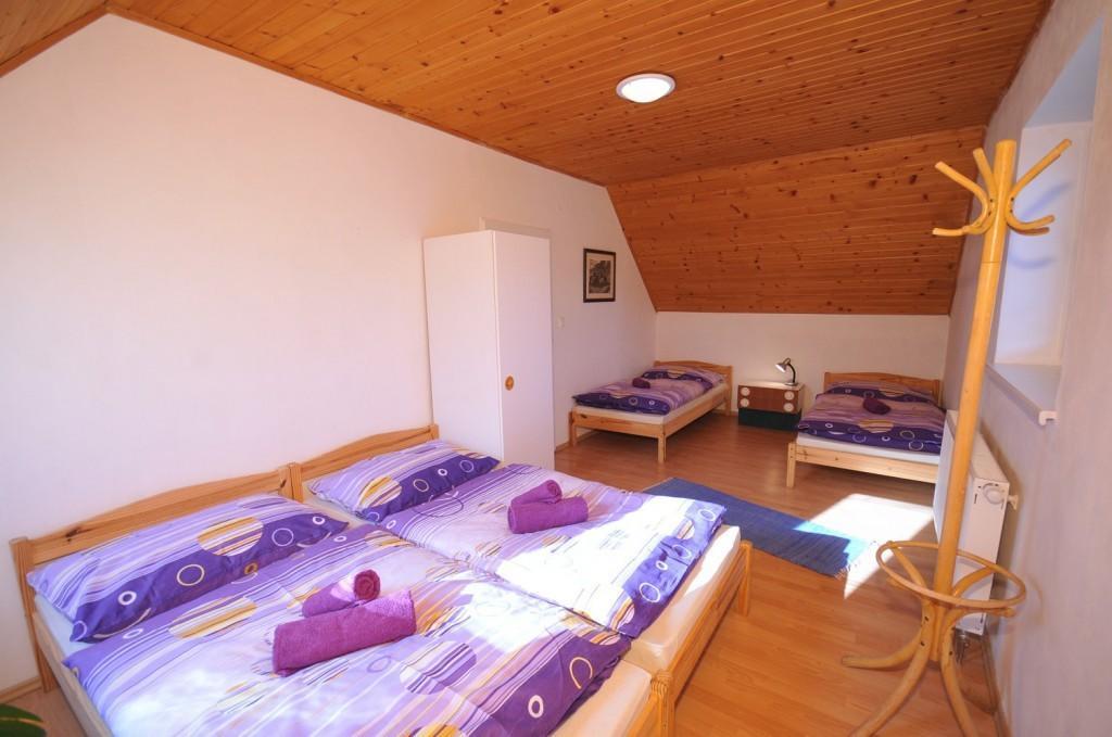 Penzion Belvia Nova Lesna Room photo